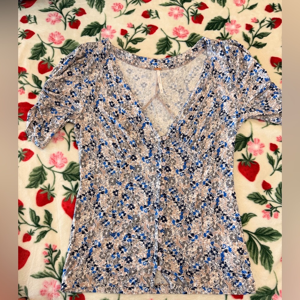 Free People Blue and Cream Floral Blouse